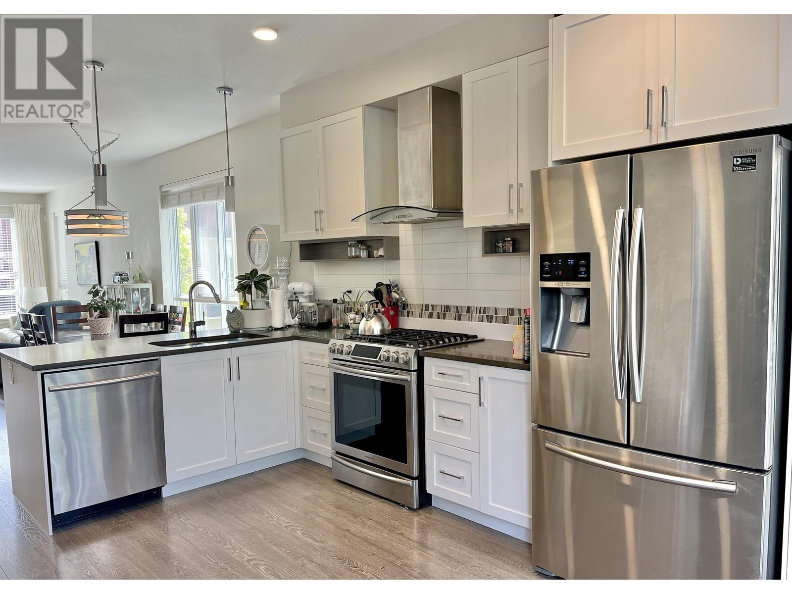 #507-4688 HAWK Lane, Delta