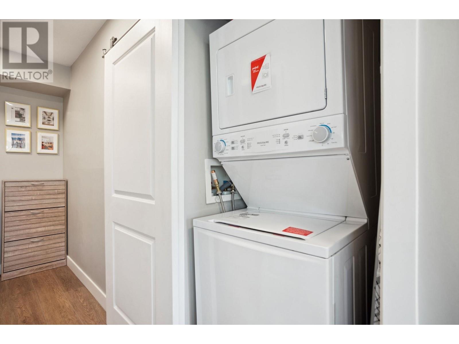 #301-9188 COOK Road, Richmond