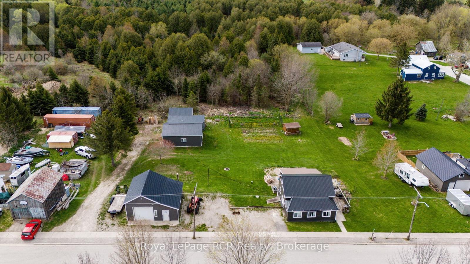 Photo 3 of 181 Council Road, South Bruce ON