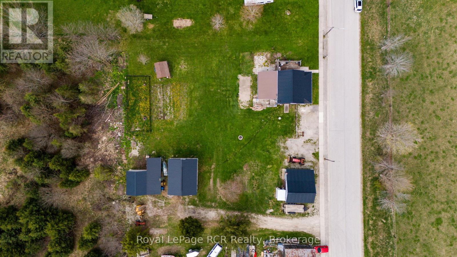 Photo 4 of 181 Council Road, South Bruce ON