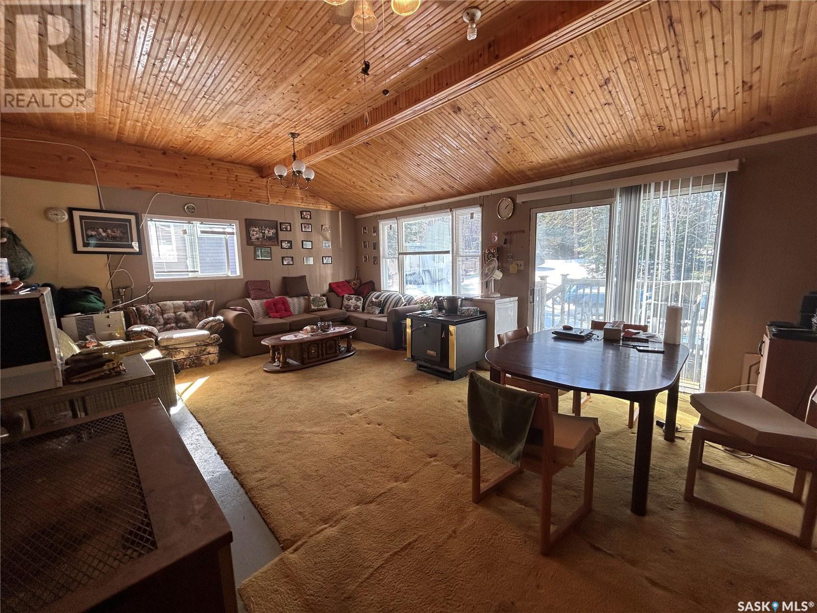 Photo 2 of 309 Aspen Crescent, White Swan Lake SK