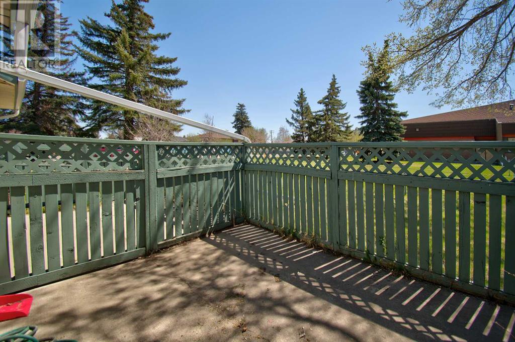 Single Family House Bungalow for Sale in  Dovely Park SE Dover Calgary 