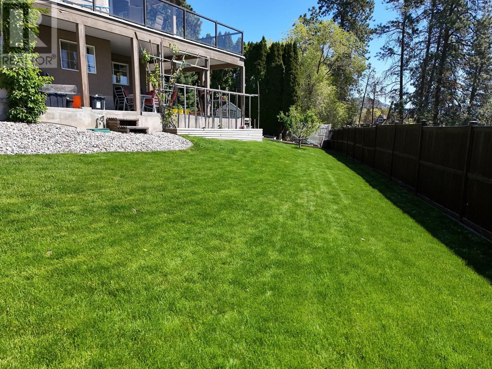  1065 Waldie Court, Kelowna