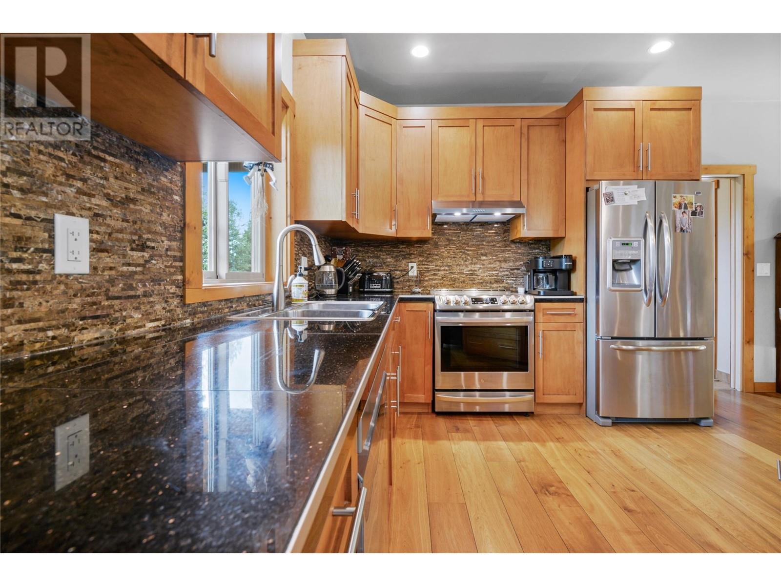 590 East Similkameen Road Unit# 8, Princeton