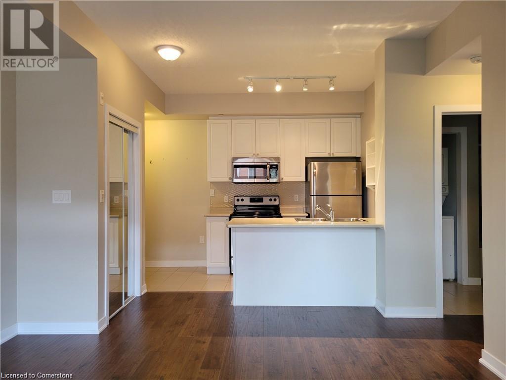 Photo 3 of 90 Charlton Avenue W Unit 208, Hamilton ON