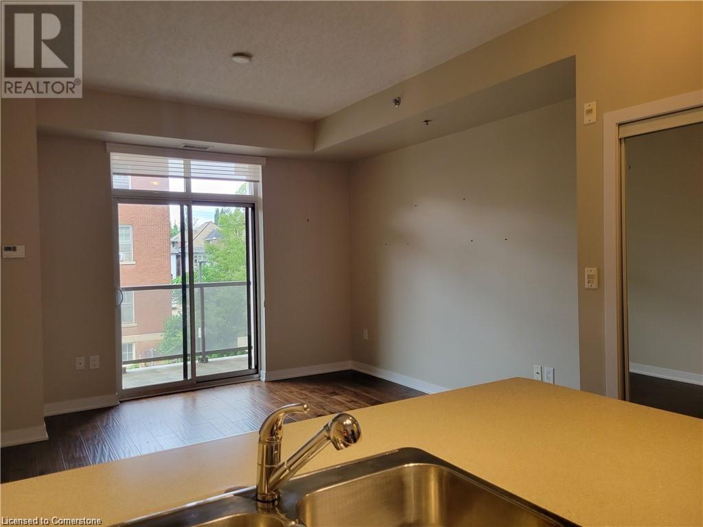 Photo 5 of 90 Charlton Avenue W Unit 208, Hamilton ON