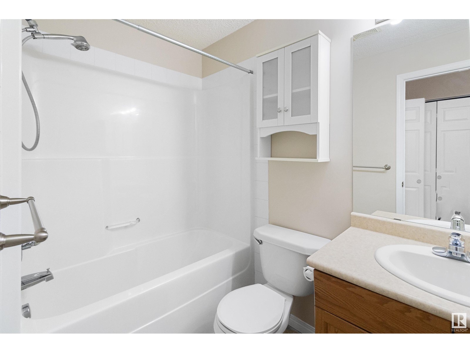 #129 4210 139 AV NW, Edmonton