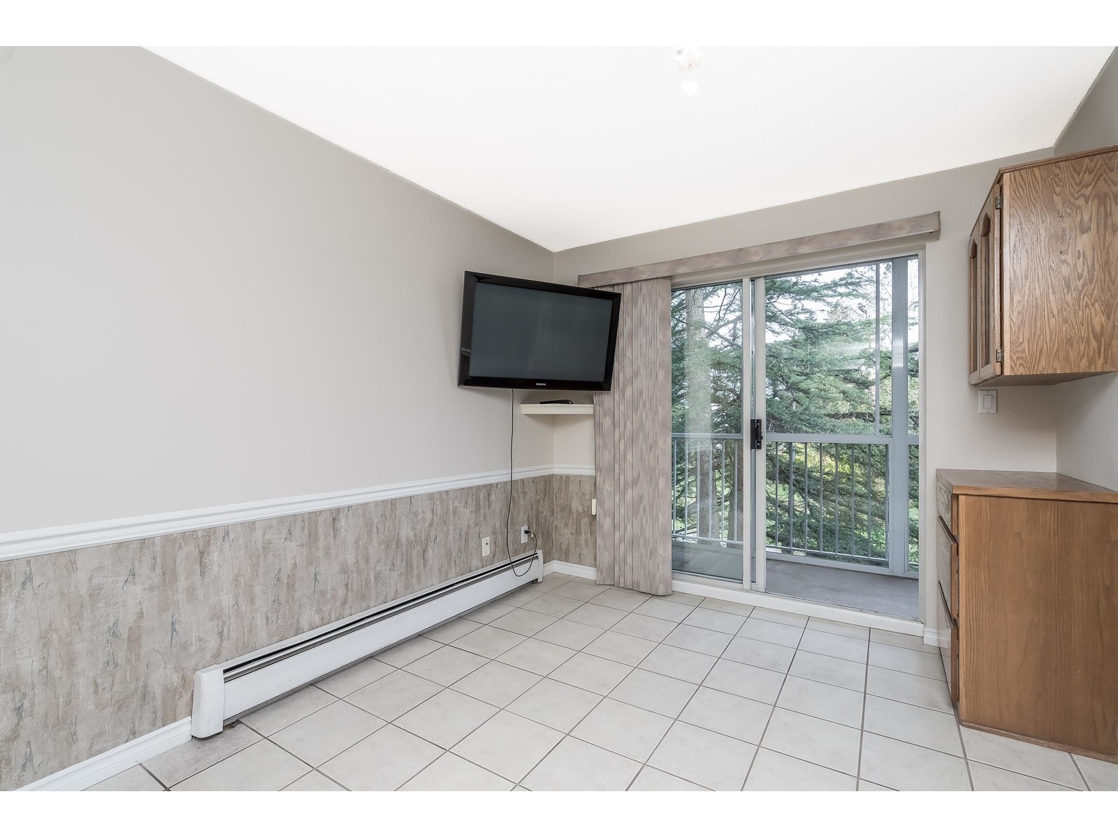 Photo 14 of 209 32145 Old Yale Road, Abbotsford BC