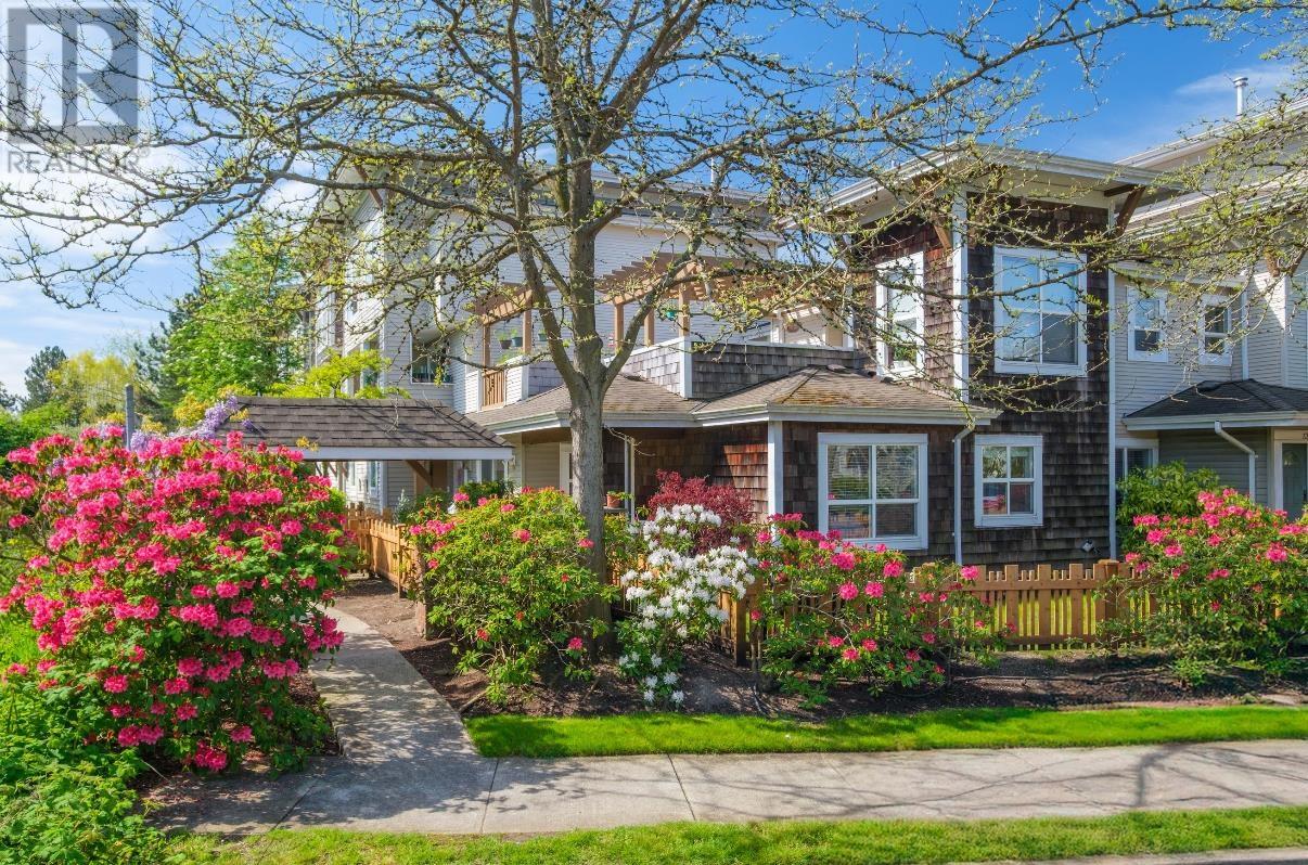 #32-7111 LYNNWOOD Drive, Richmond