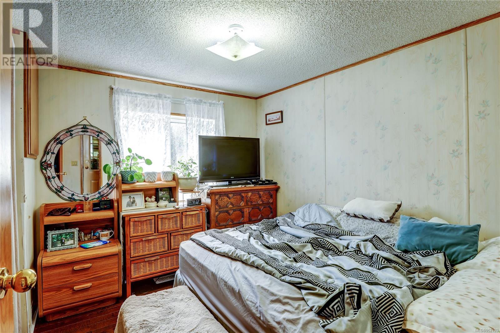 A & B 2826 Bruce Rd, Black Creek