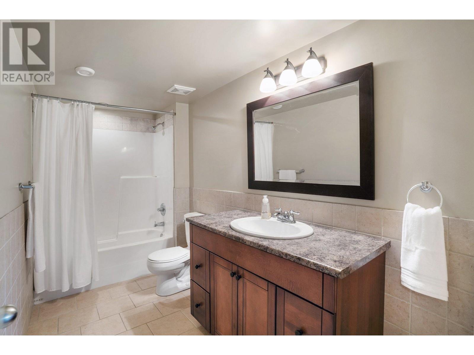  2995 Valentino Court, Kelowna