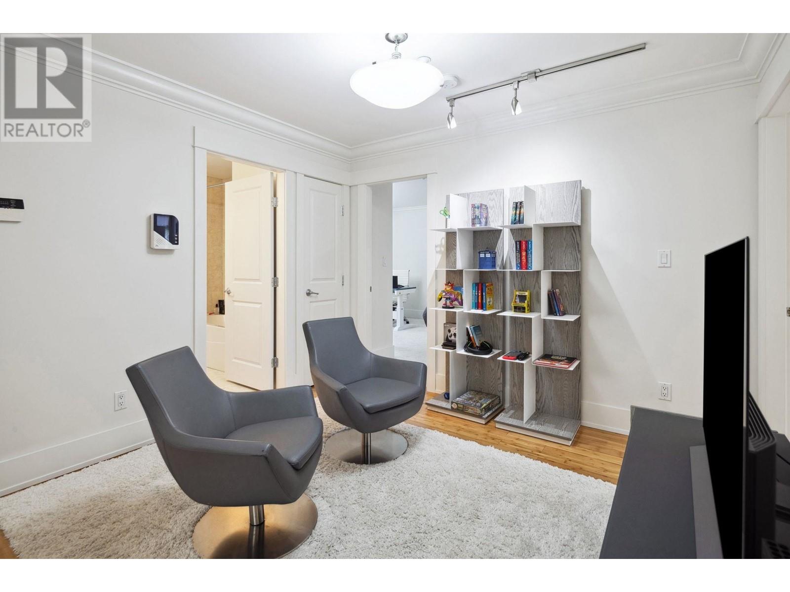 3322 W 40TH AVENUE, Vancouver real estate listing R2998573