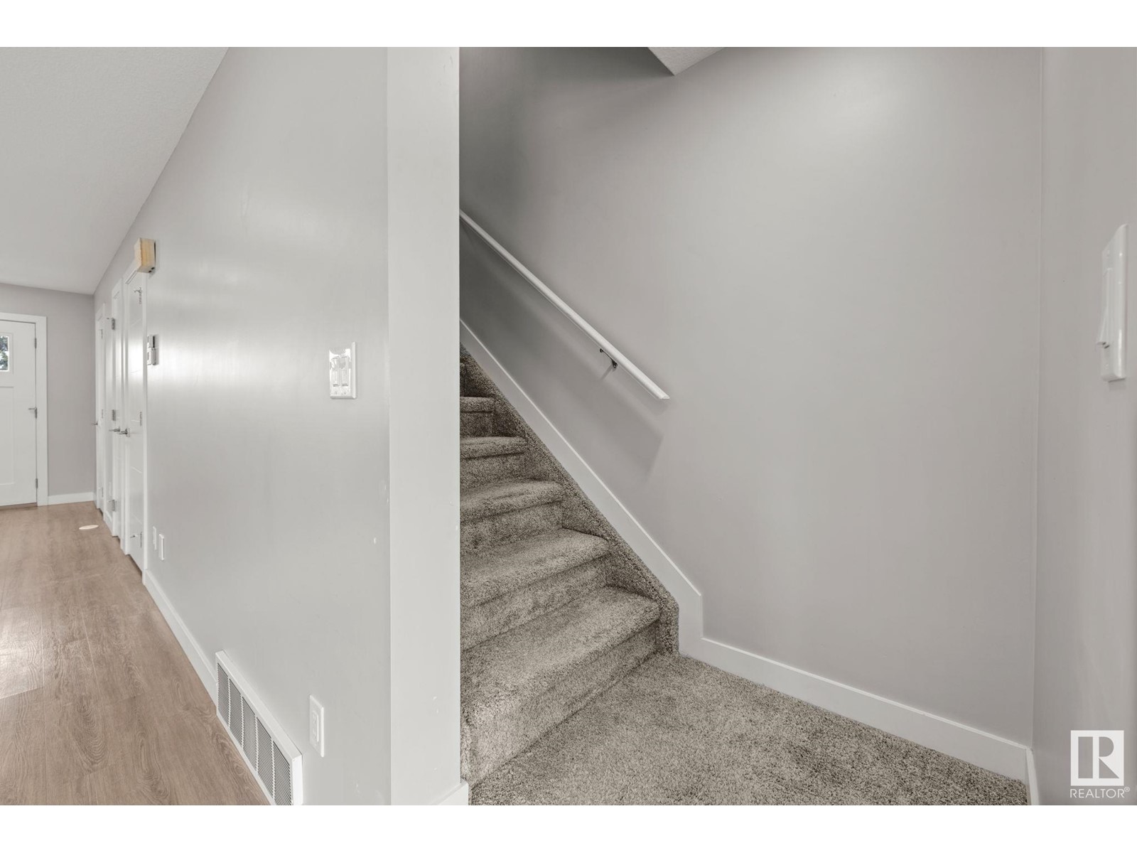 12208 117 AV NW NW, Edmonton