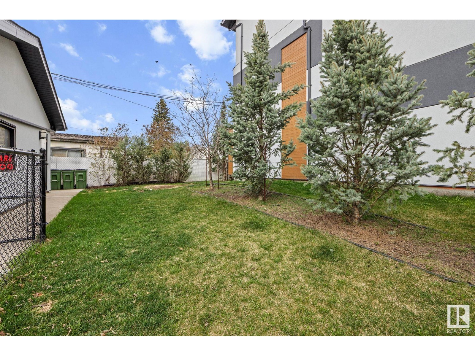 12208 117 AV NW NW, Edmonton