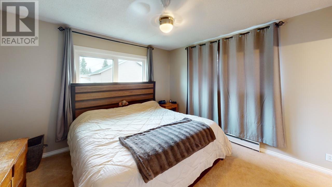 Photo 20 of 9308 112 Avenue, Fort St John BC
