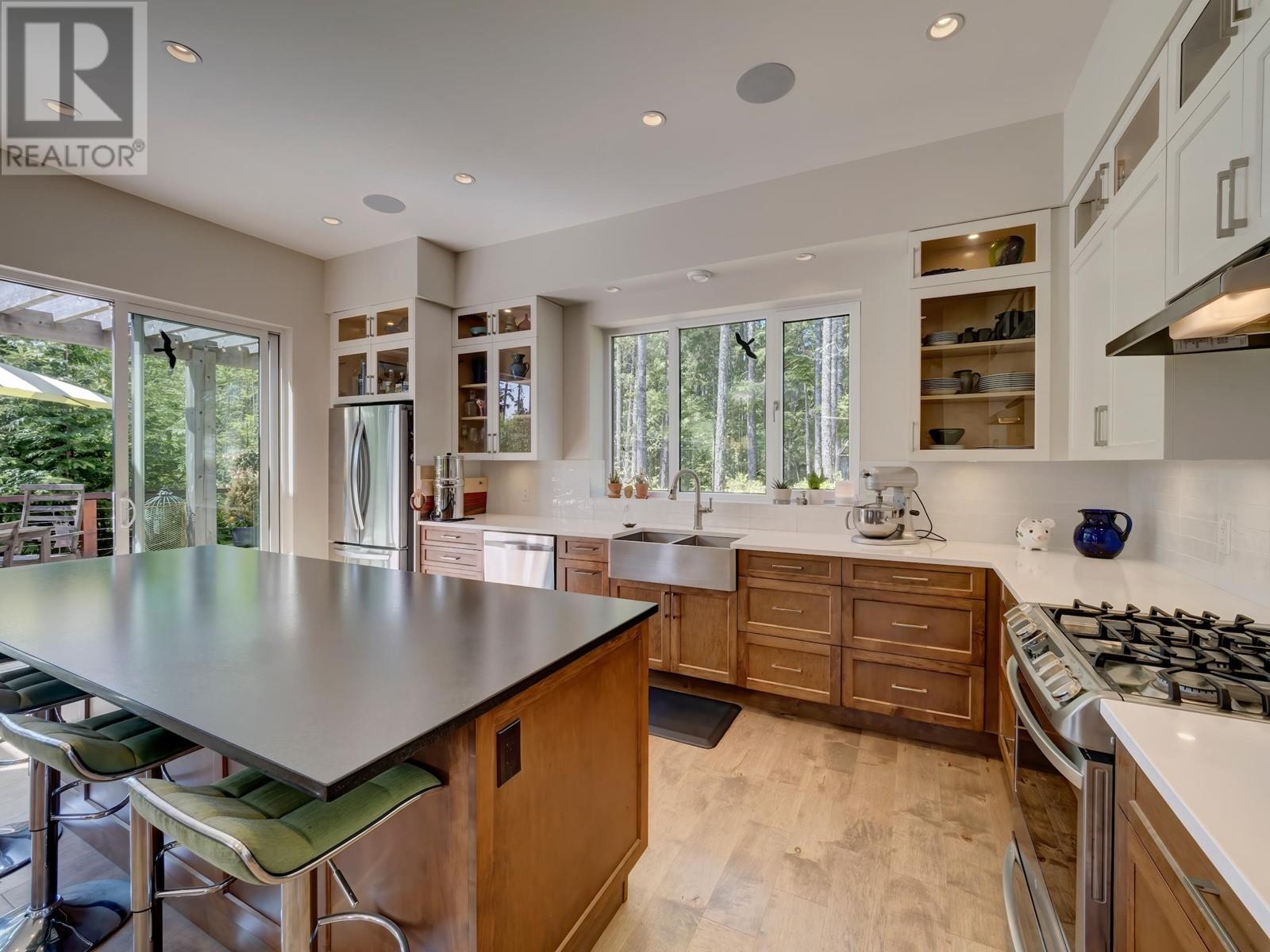 3163 CRYSTAL ROAD, Roberts Creek