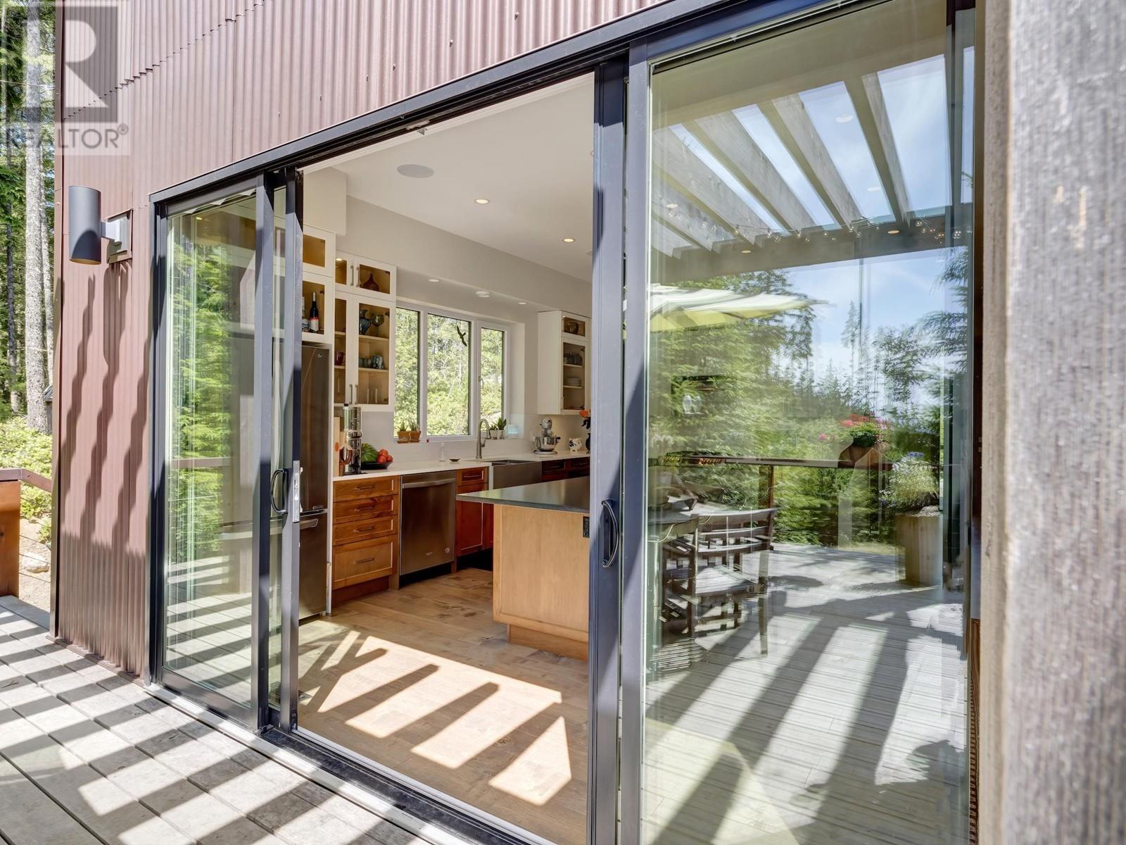 3163 CRYSTAL ROAD, Roberts Creek