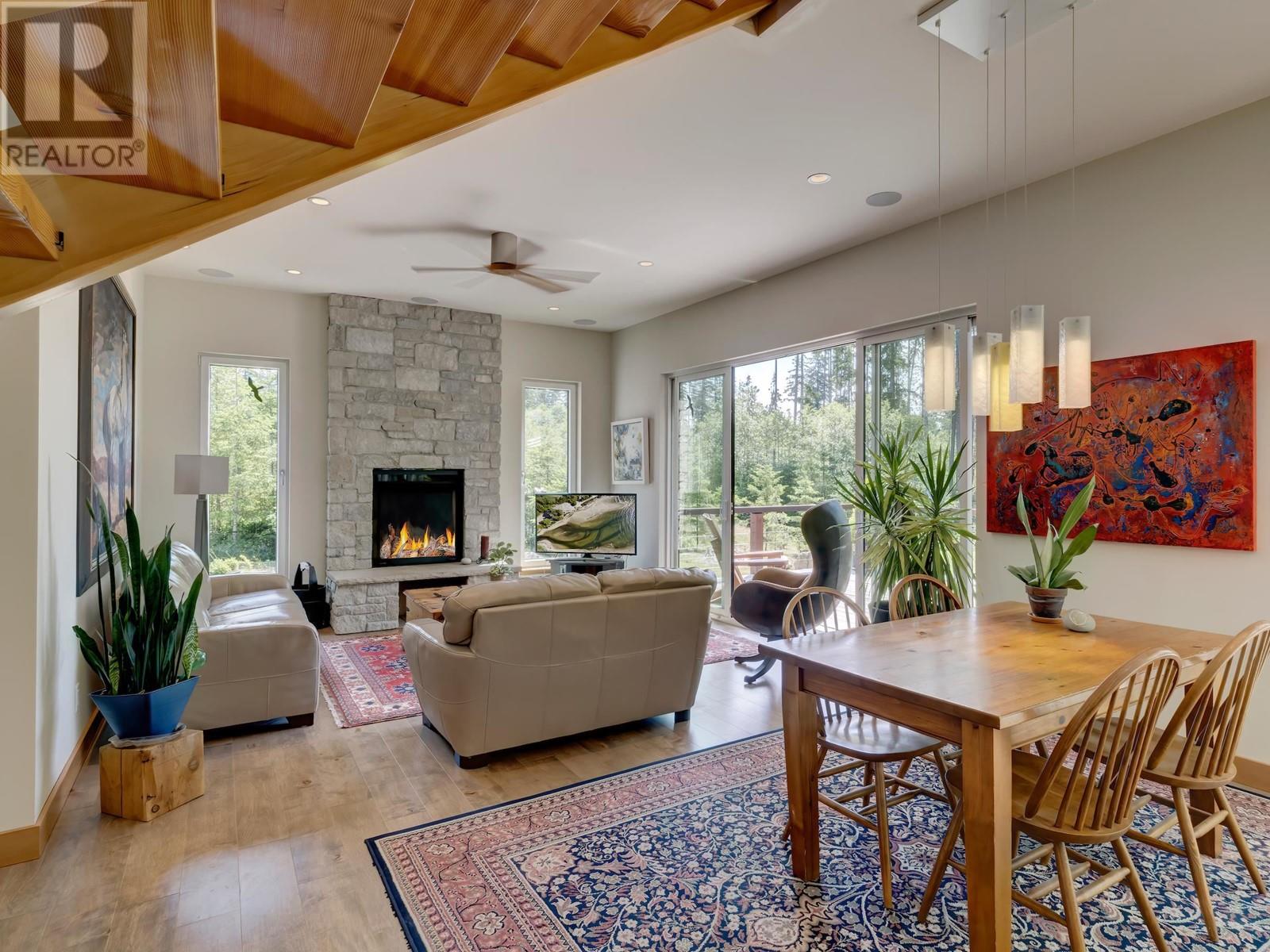 3163 CRYSTAL ROAD, Roberts Creek