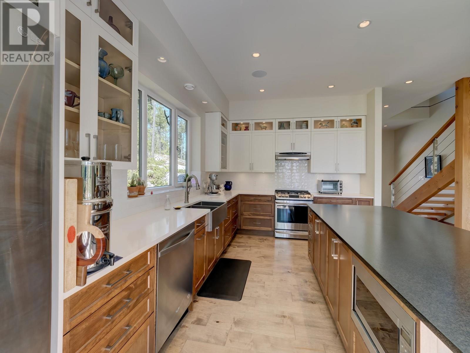3163 CRYSTAL ROAD, Roberts Creek