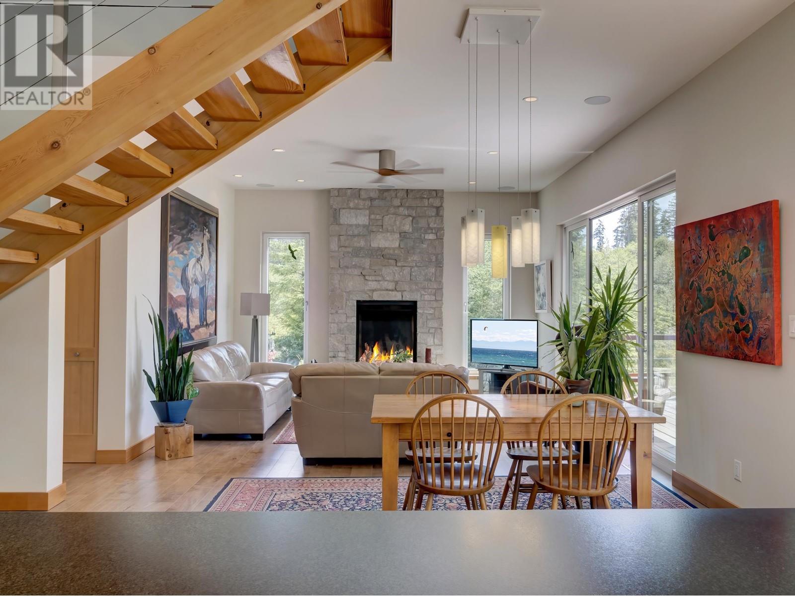 3163 CRYSTAL ROAD, Roberts Creek