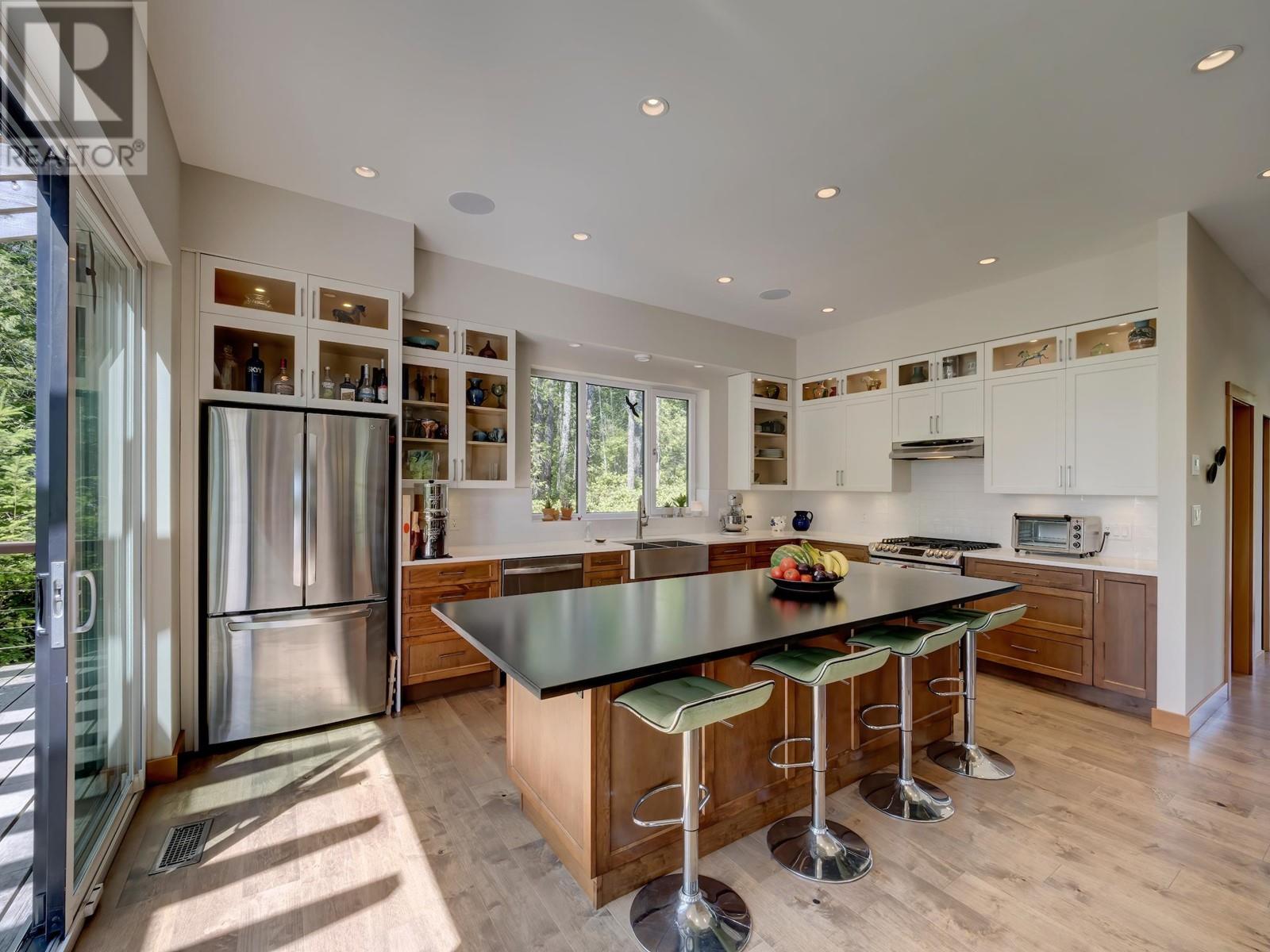 3163 CRYSTAL ROAD, Roberts Creek
