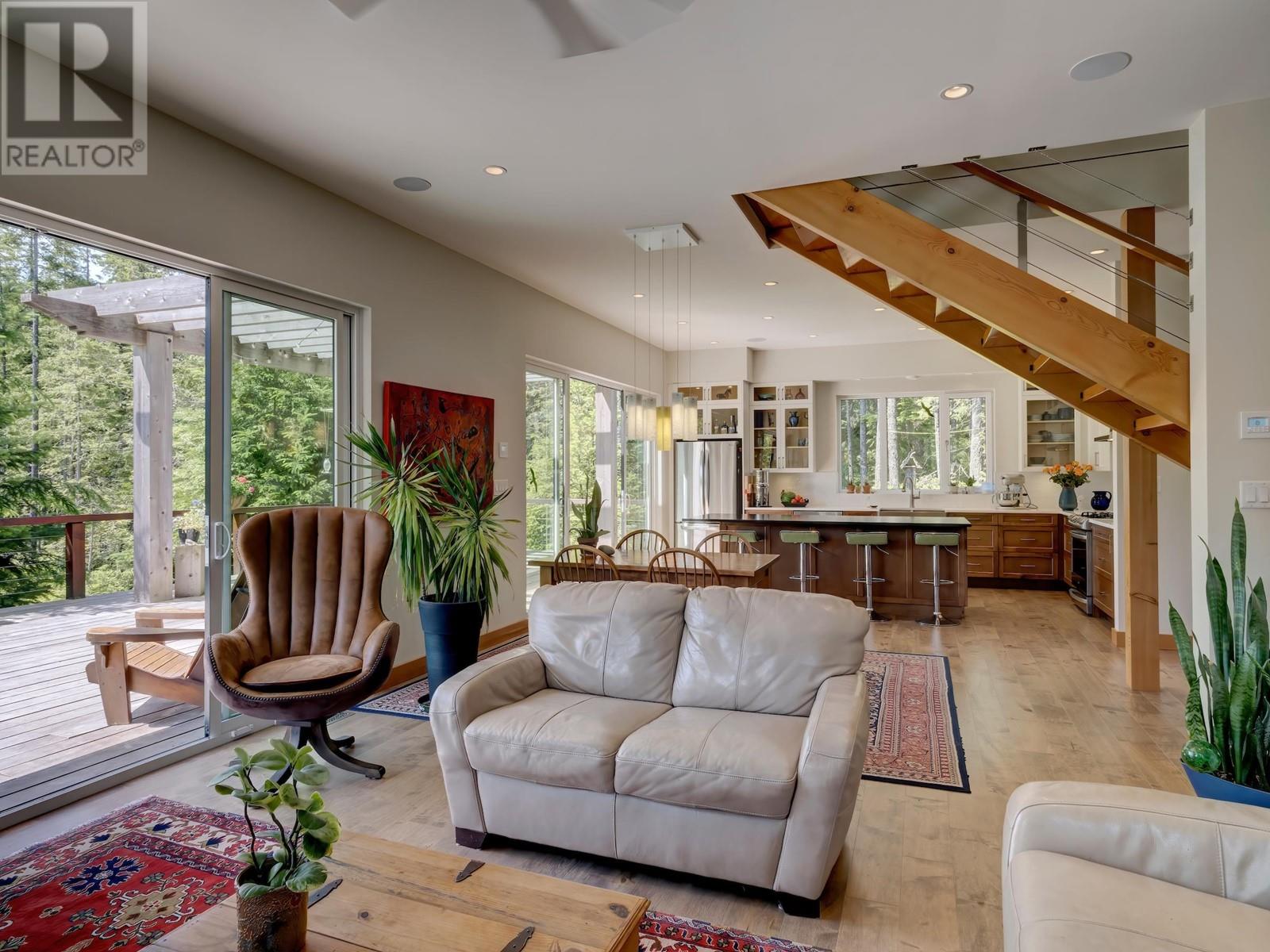 3163 CRYSTAL ROAD, Roberts Creek