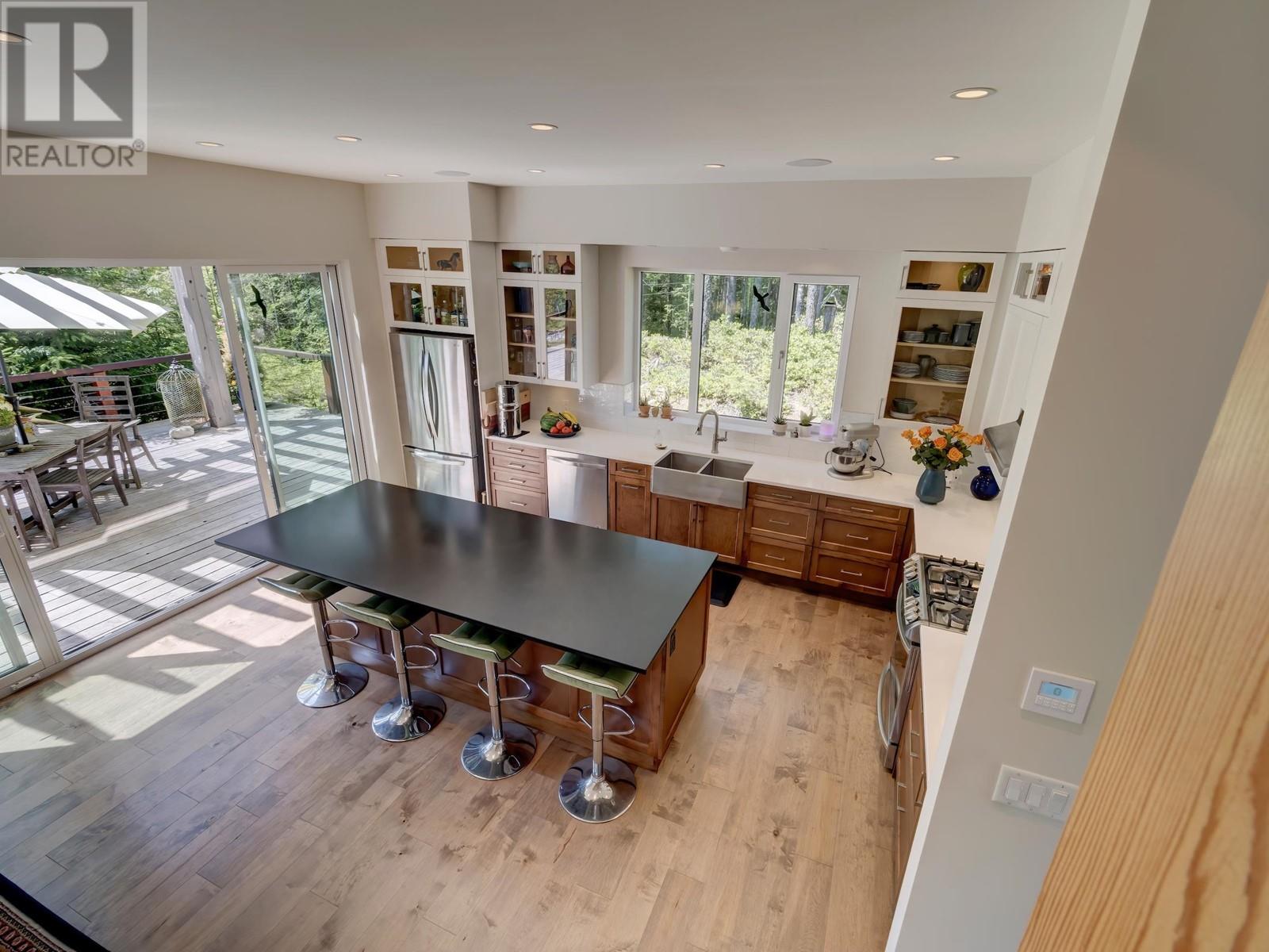3163 CRYSTAL ROAD, Roberts Creek