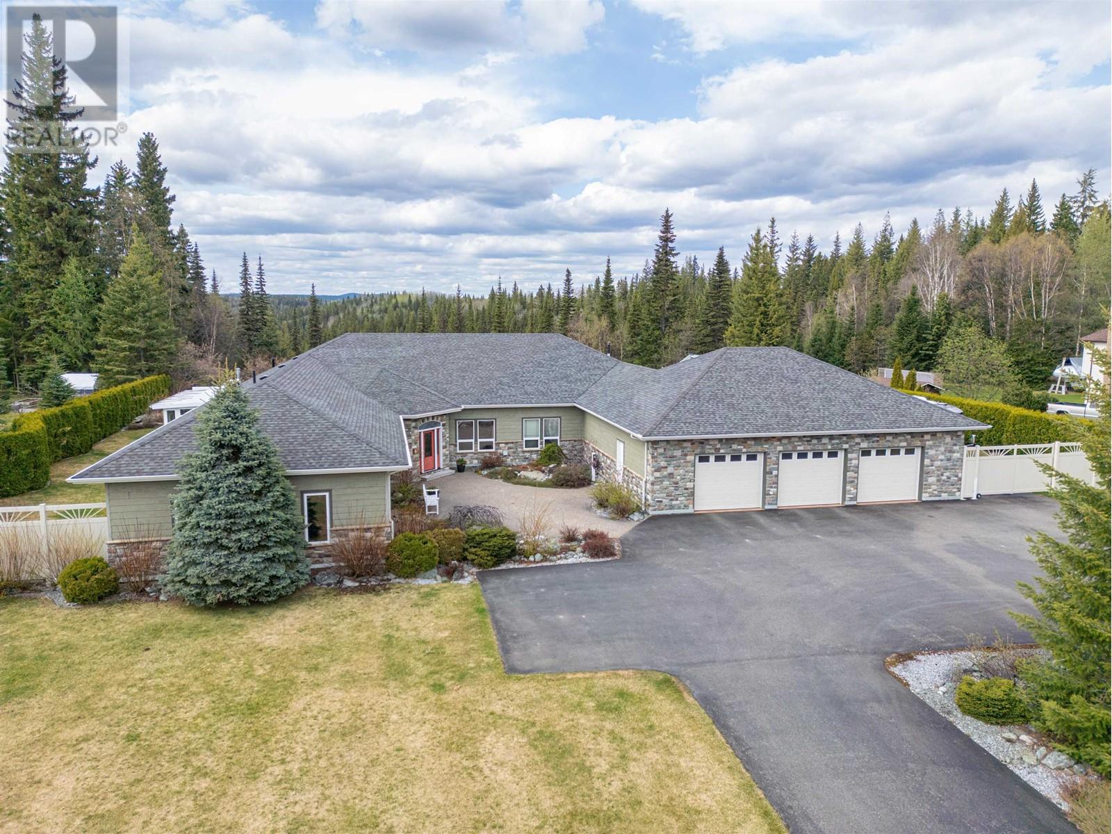 7003 VALLEYVIEW DRIVE, Prince George