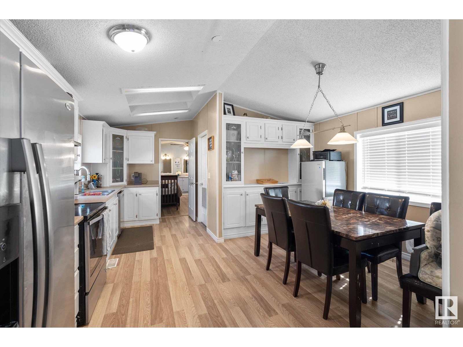 1503 Jubilee DR, Sherwood Park