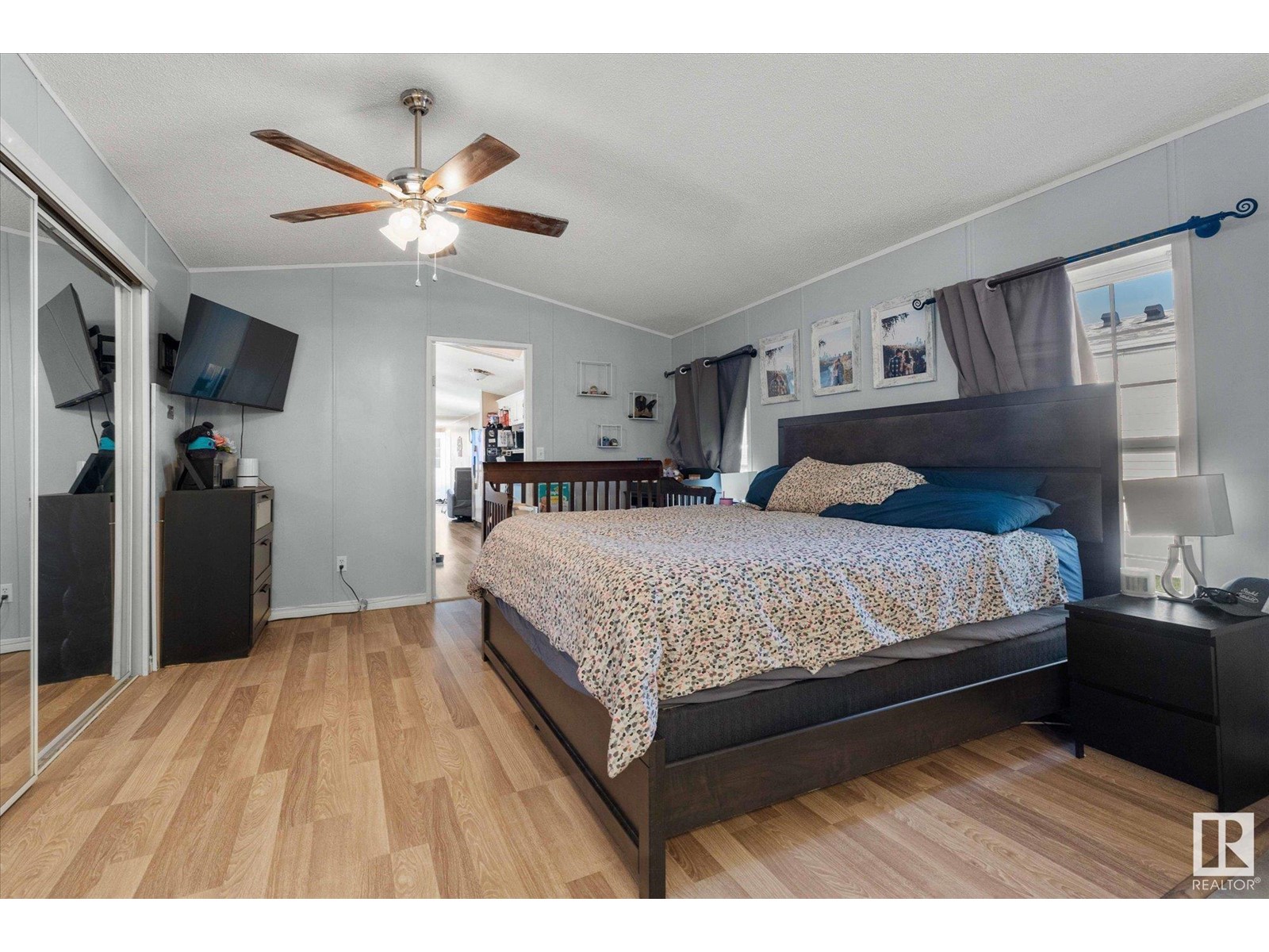 1503 Jubilee DR, Sherwood Park