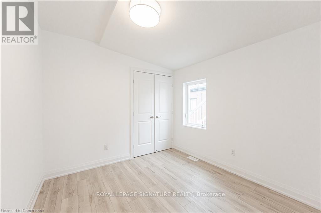 Photo 2 of 777 Beach Boulevard, Hamilton ON