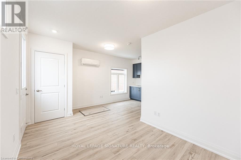 Photo 26 of 777 Beach Boulevard, Hamilton ON