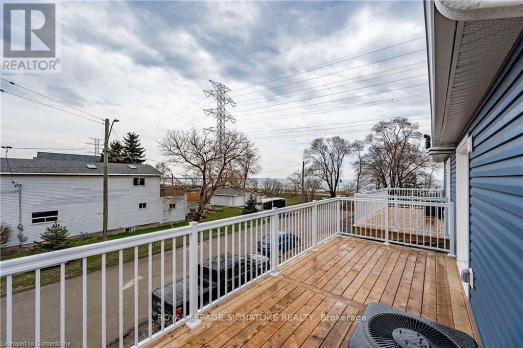 Photo 9 of 777 Beach Boulevard, Hamilton ON