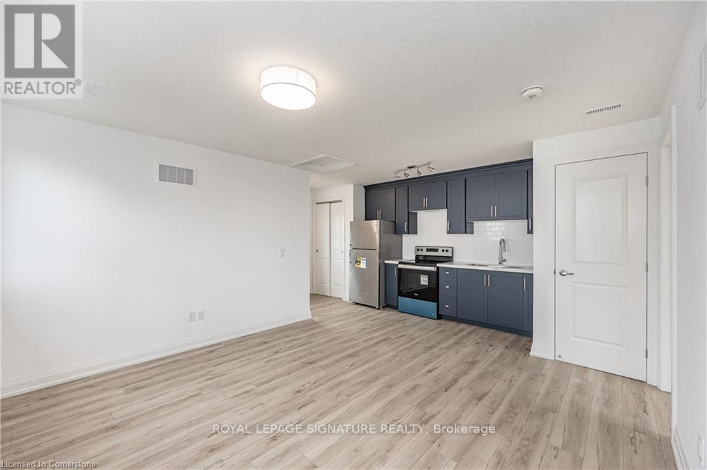 Photo 11 of 777 Beach Boulevard, Hamilton ON