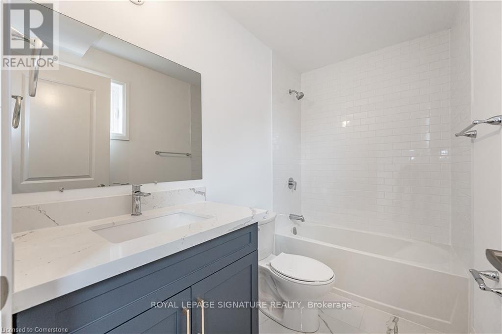 Photo 37 of 777 Beach Boulevard, Hamilton ON