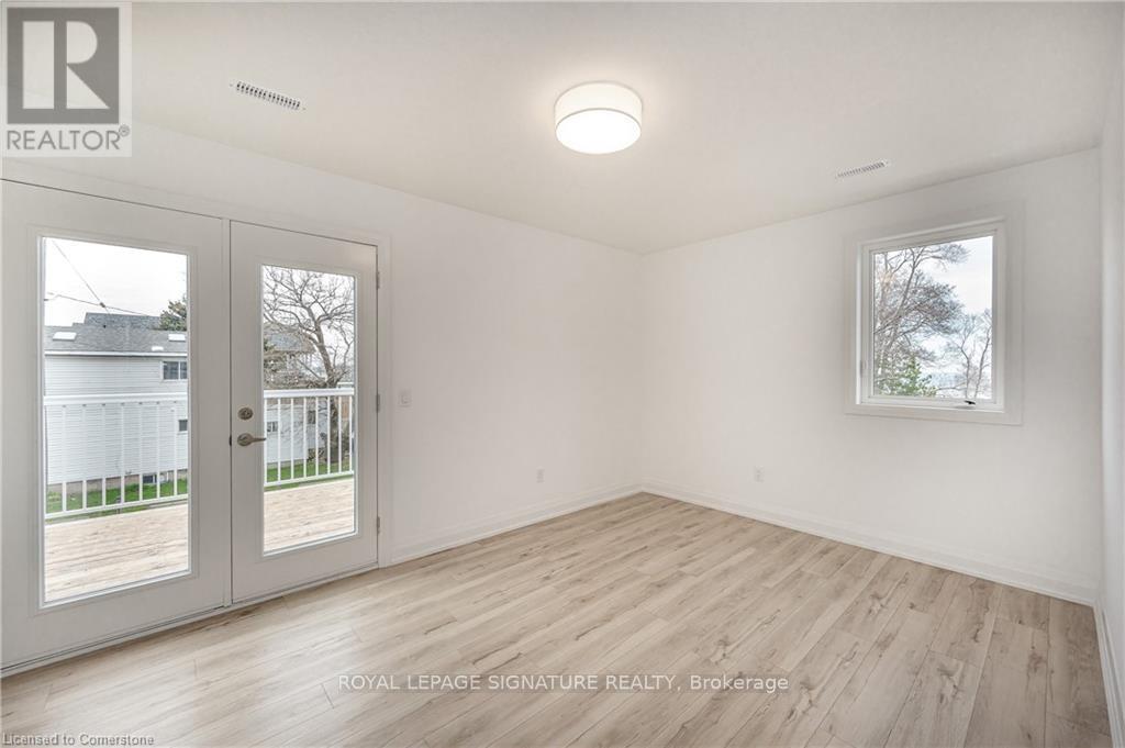 Photo 19 of 777 Beach Boulevard, Hamilton ON