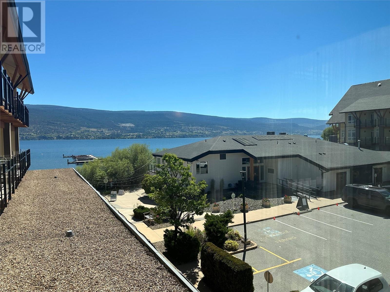 231 13011 Lakeshore Drive, Summerland