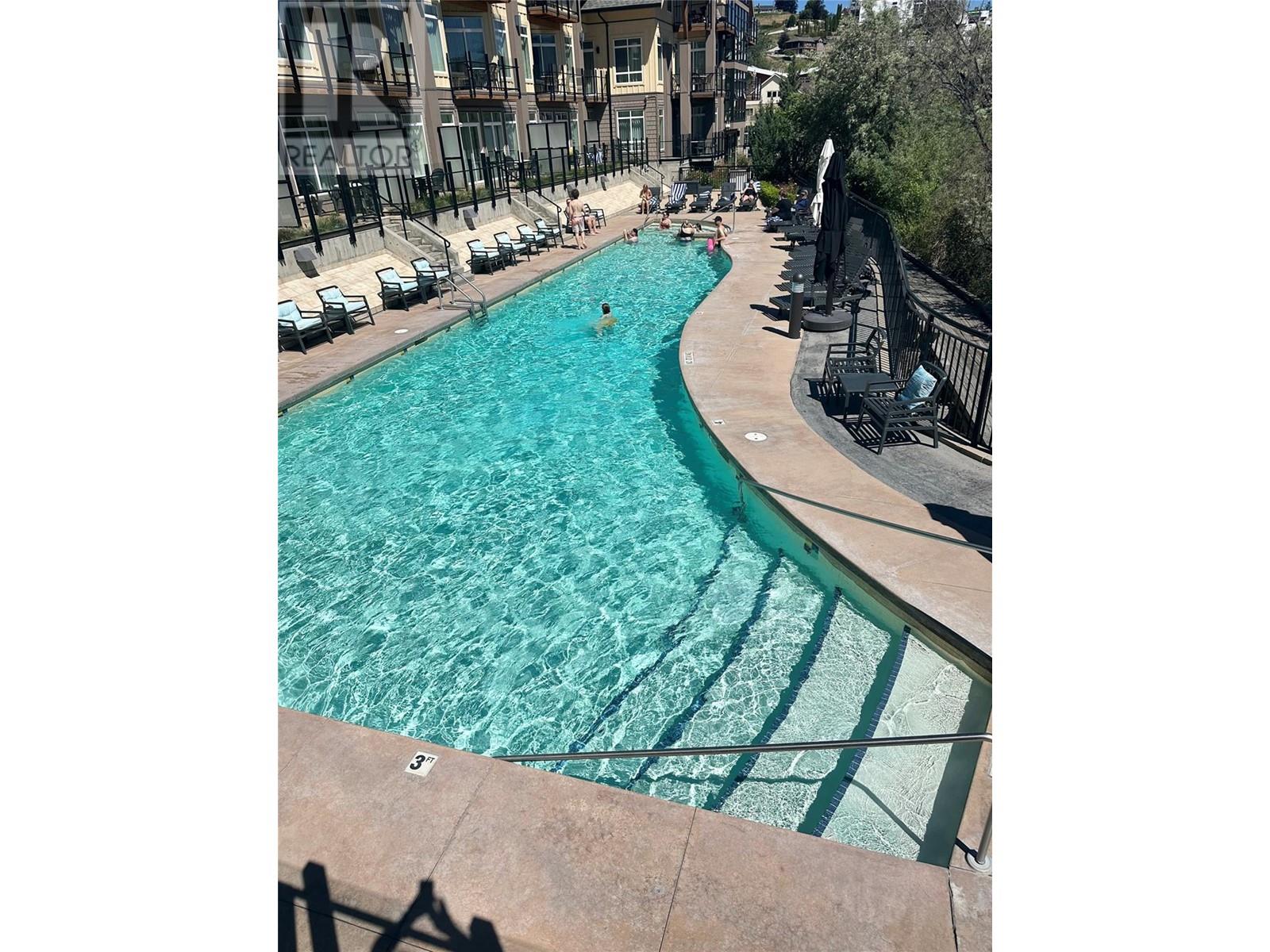 231 13011 Lakeshore Drive, Summerland