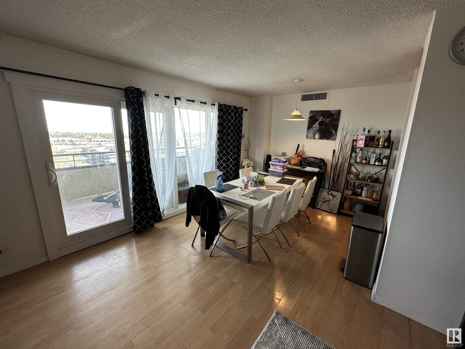 #1509 10140 120 ST NW, Edmonton