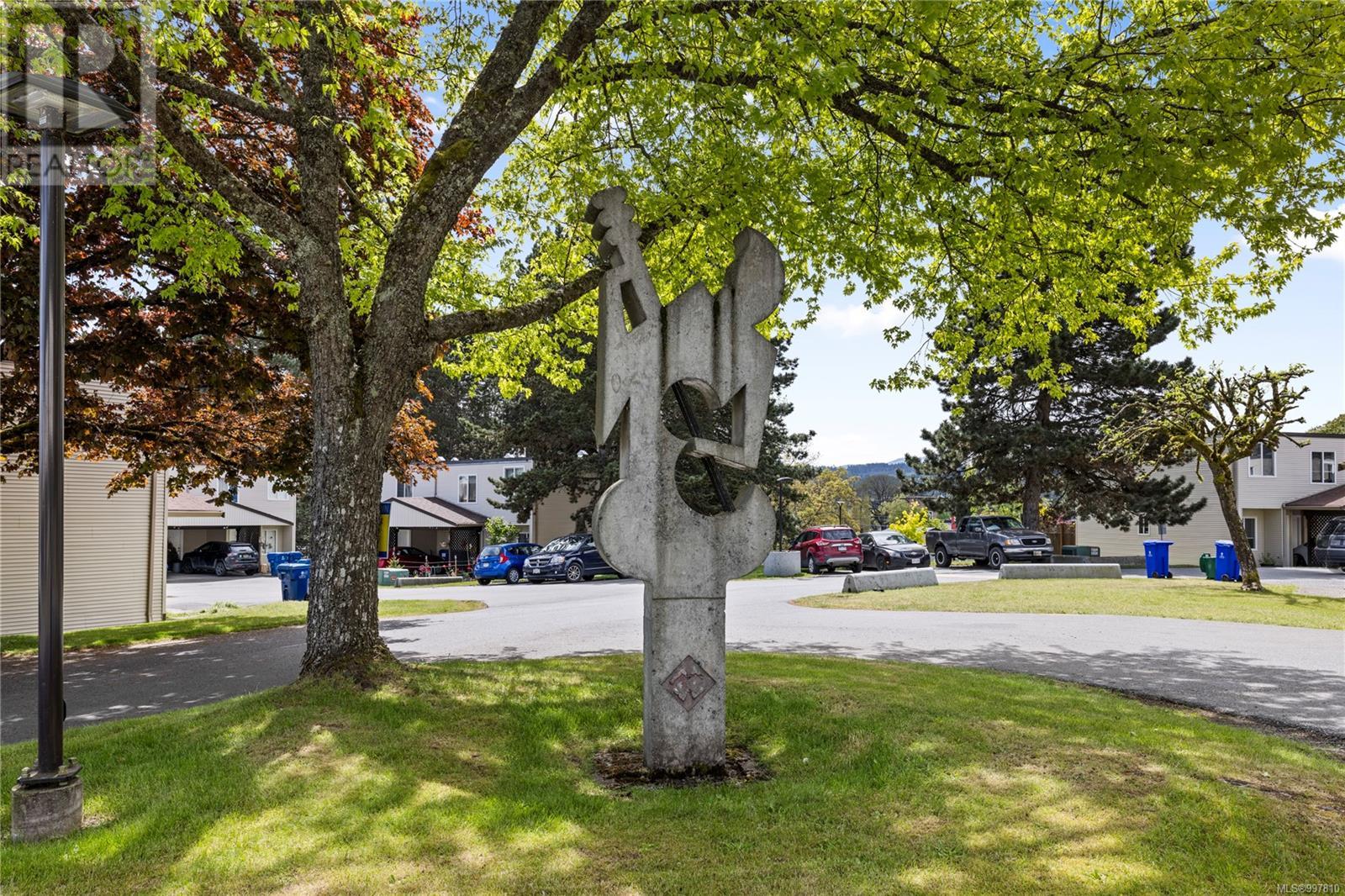 #8 444 BRUCE AVE - Image 25