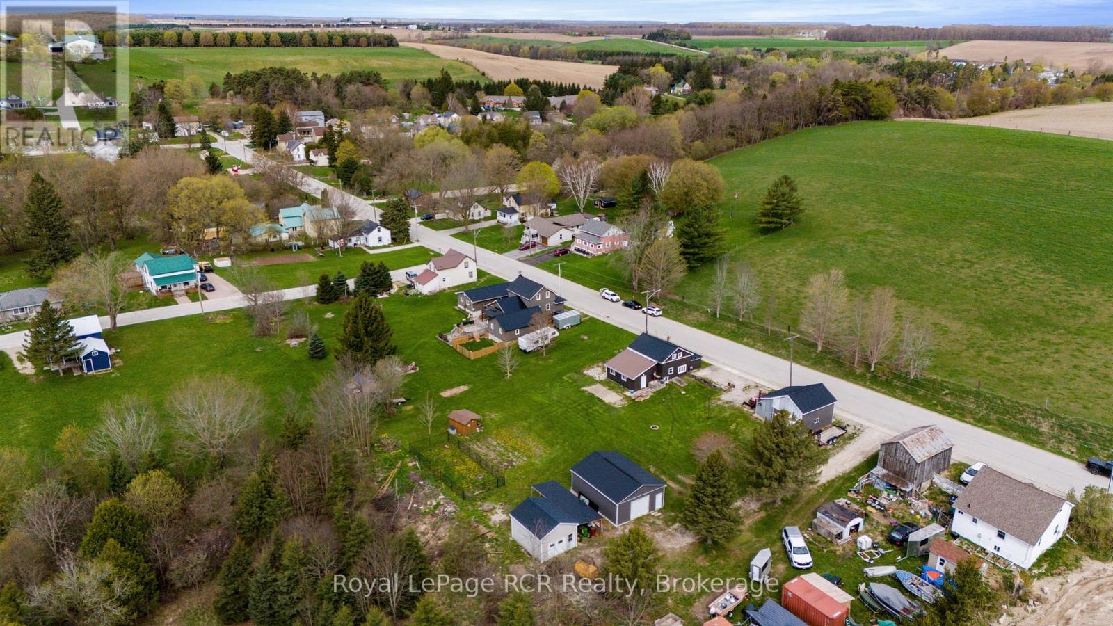Photo 35 of 181 Council Road, South Bruce ON