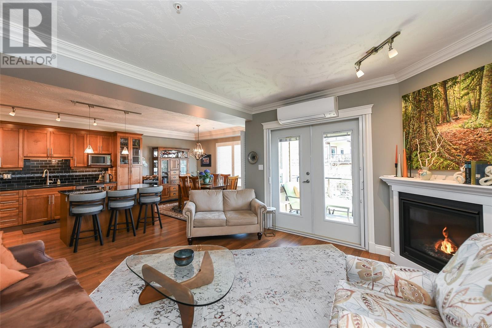 #625 3666 ROYAL VISTA WAY - Image 3