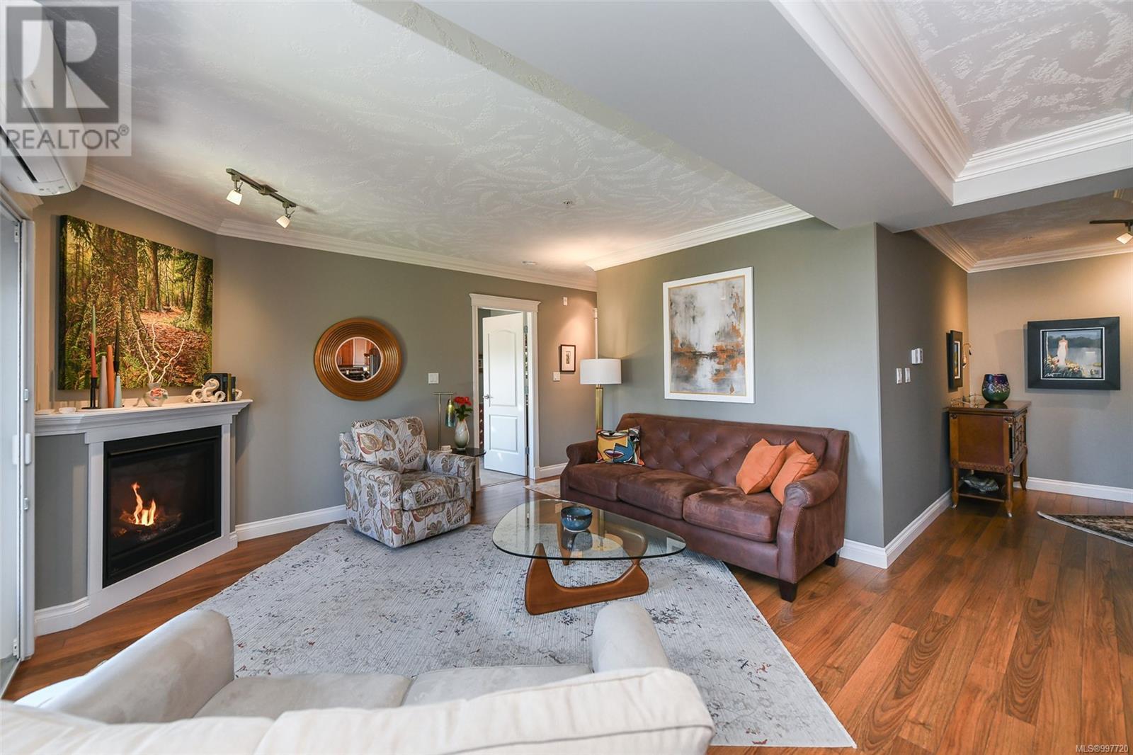 #625 3666 ROYAL VISTA WAY - Image 13