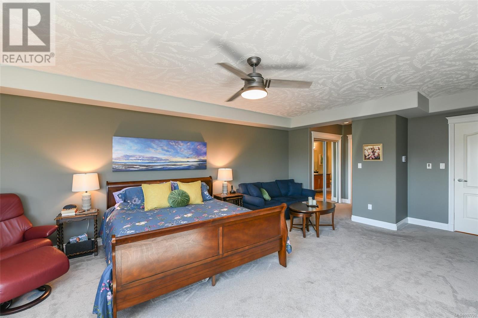 #625 3666 ROYAL VISTA WAY - Image 22
