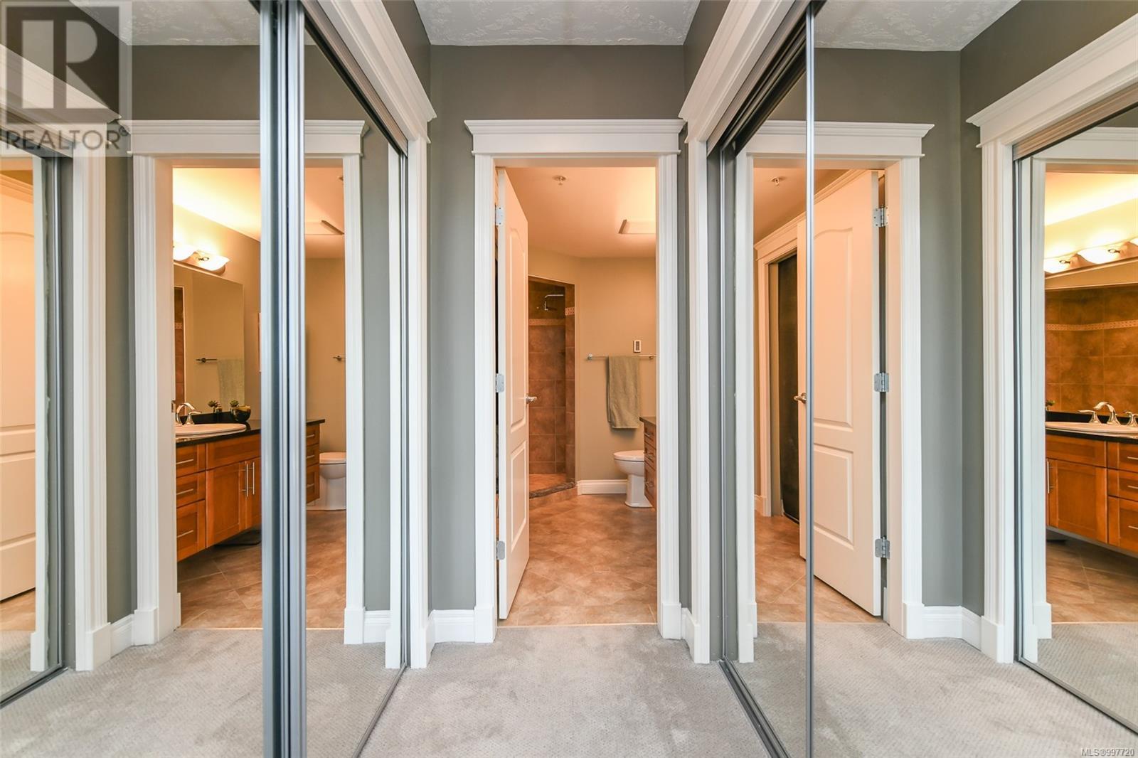 #625 3666 ROYAL VISTA WAY - Image 23