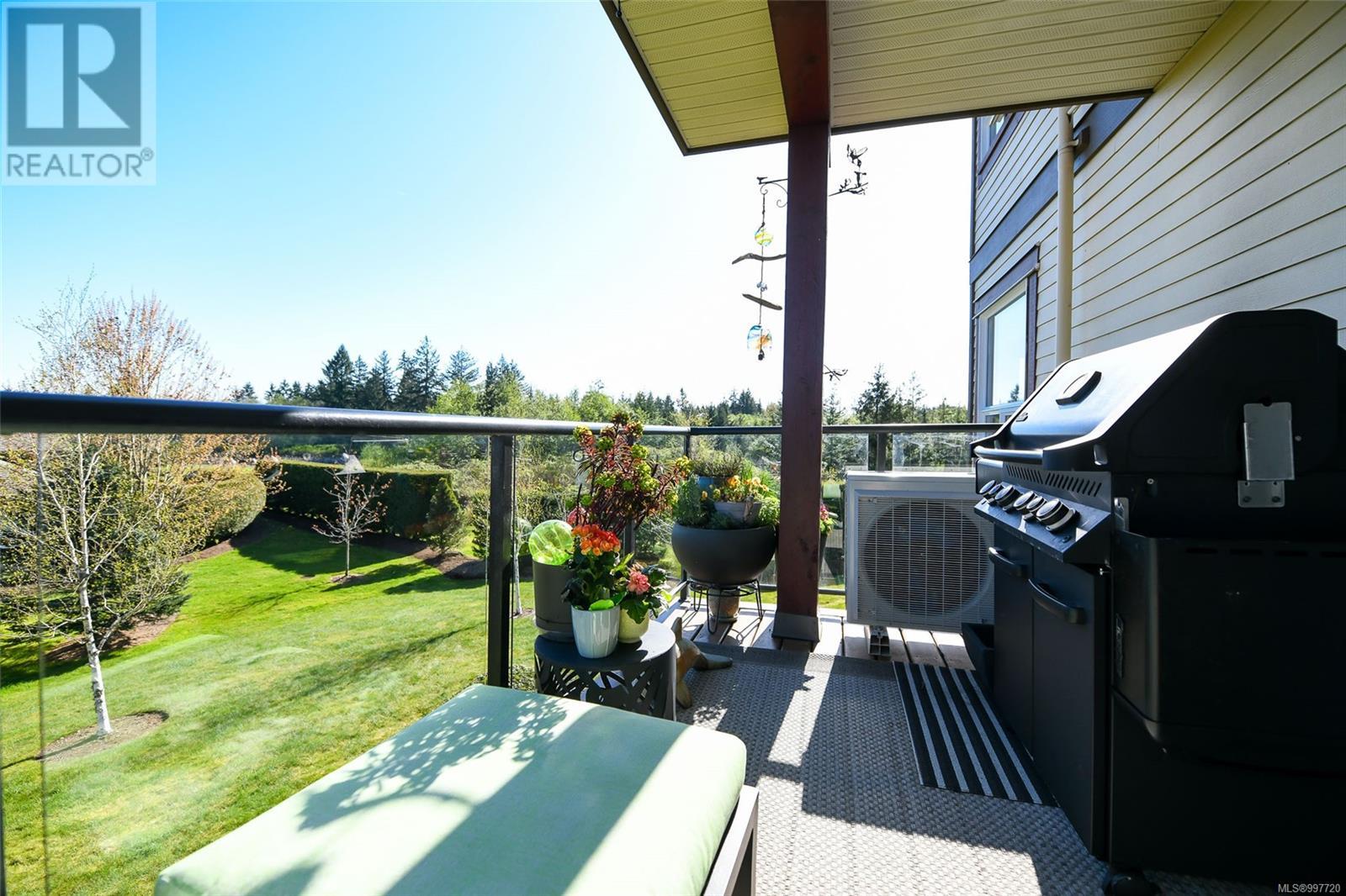 #625 3666 ROYAL VISTA WAY - Image 25