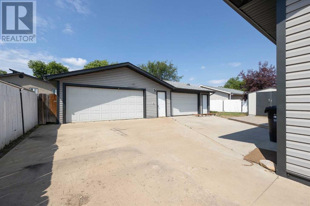 577 Beacon Hill Drive, Fort McMurray, Alberta