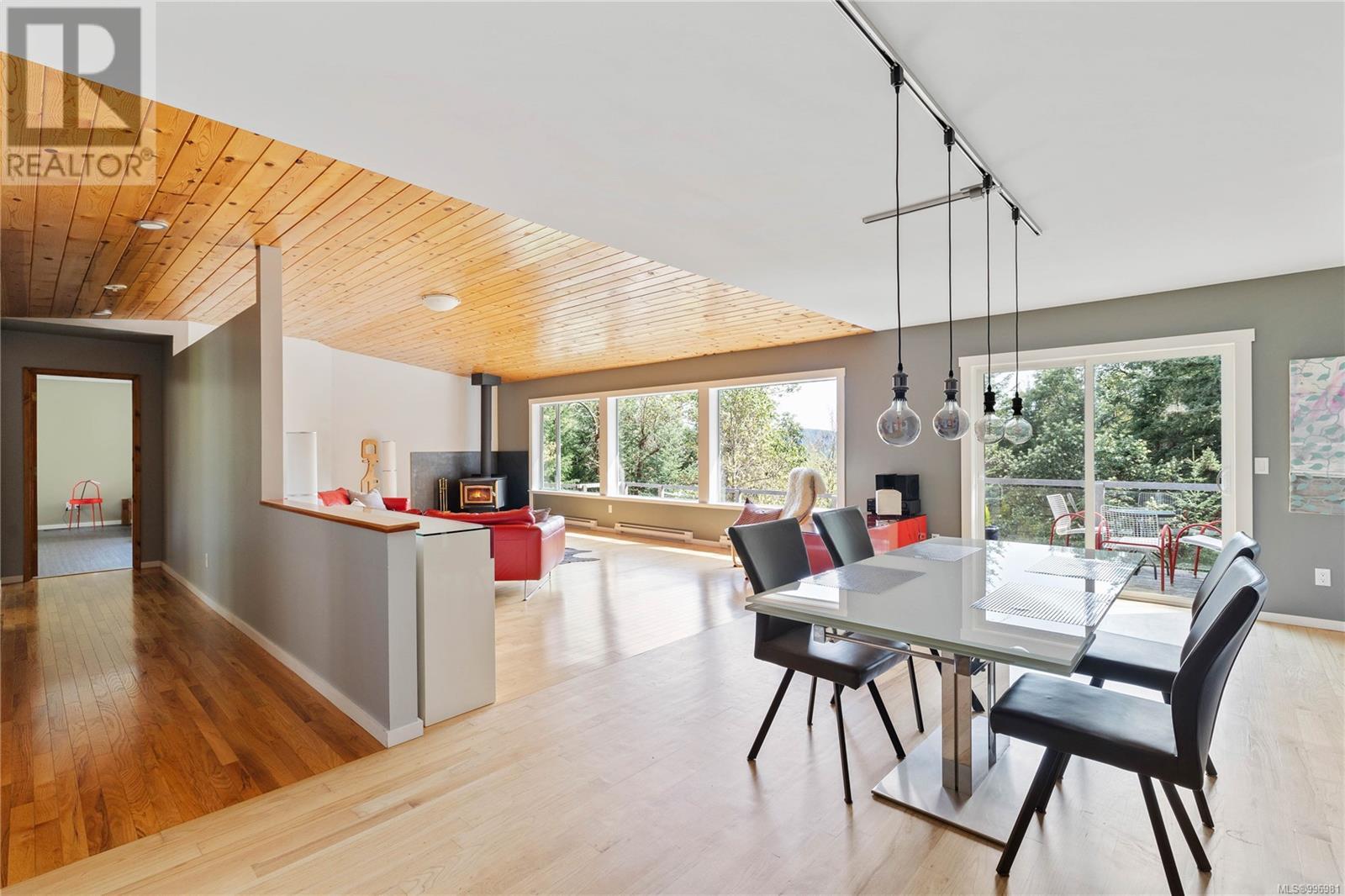  260 Old Divide Road, Salt Spring