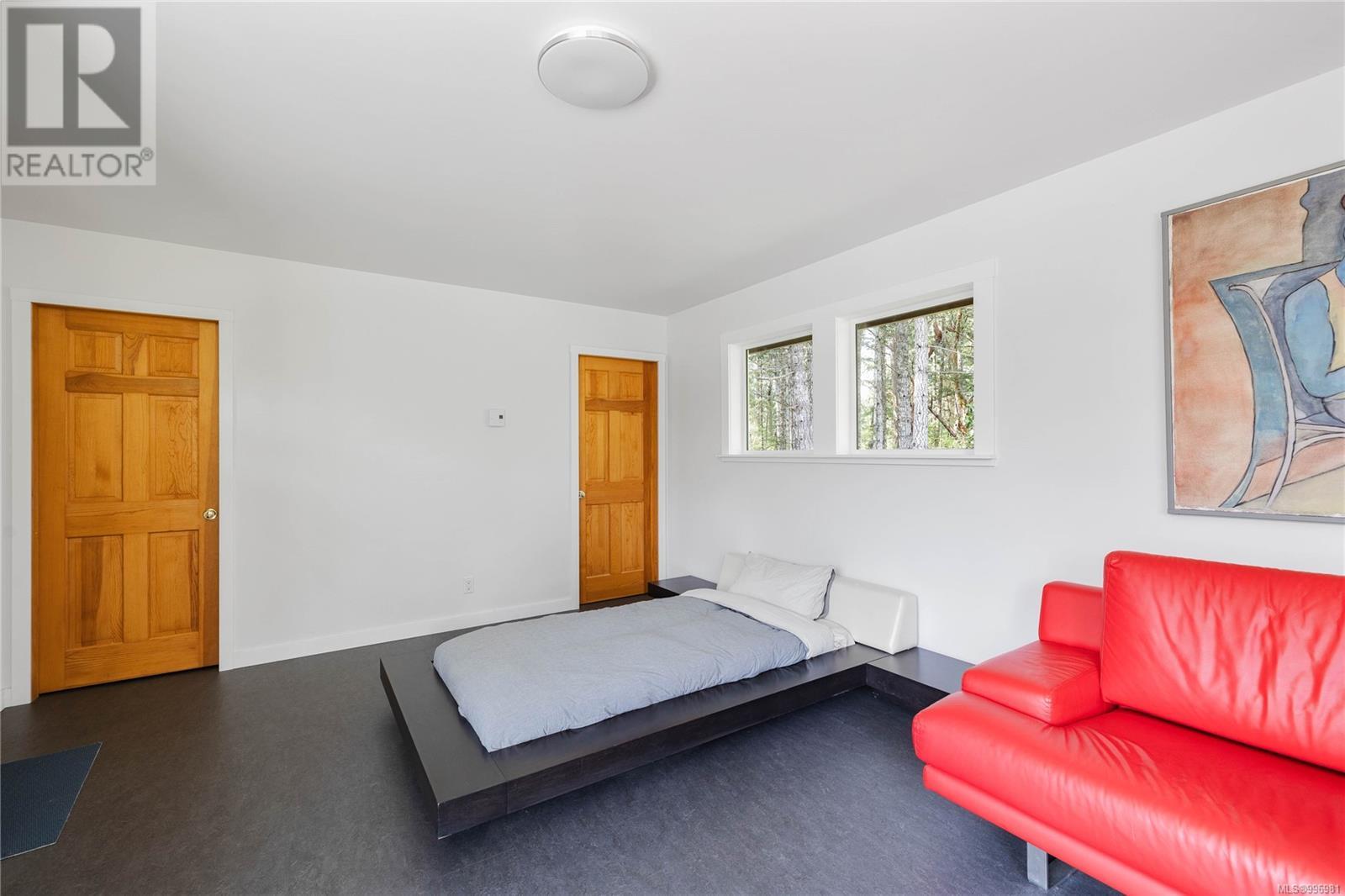  260 Old Divide Road, Salt Spring
