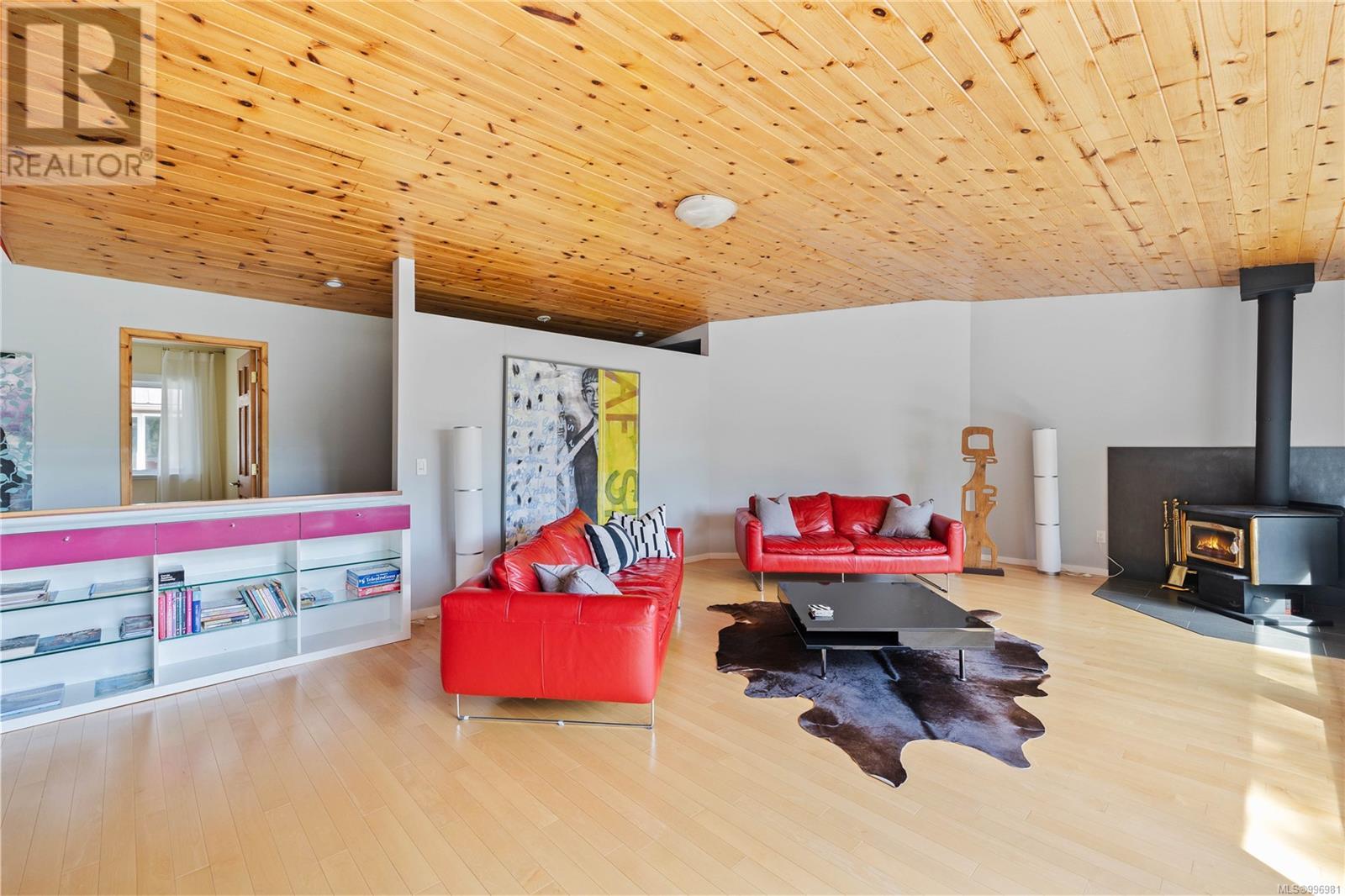  260 Old Divide Road, Salt Spring